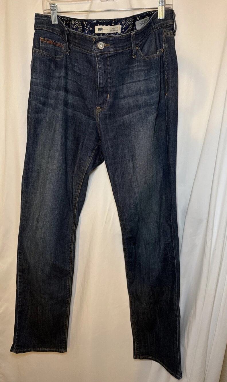 Levi’s 525 Perfect Waist Straight Jean Womens 16M Medium Wash Blue Denim 33W 32L